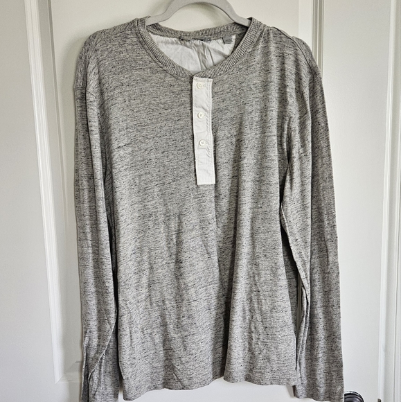 VINCE Military Slim Fit Henley In Grey Men's Size X Large Long Sleeve Tee - Picture 2 of 10
